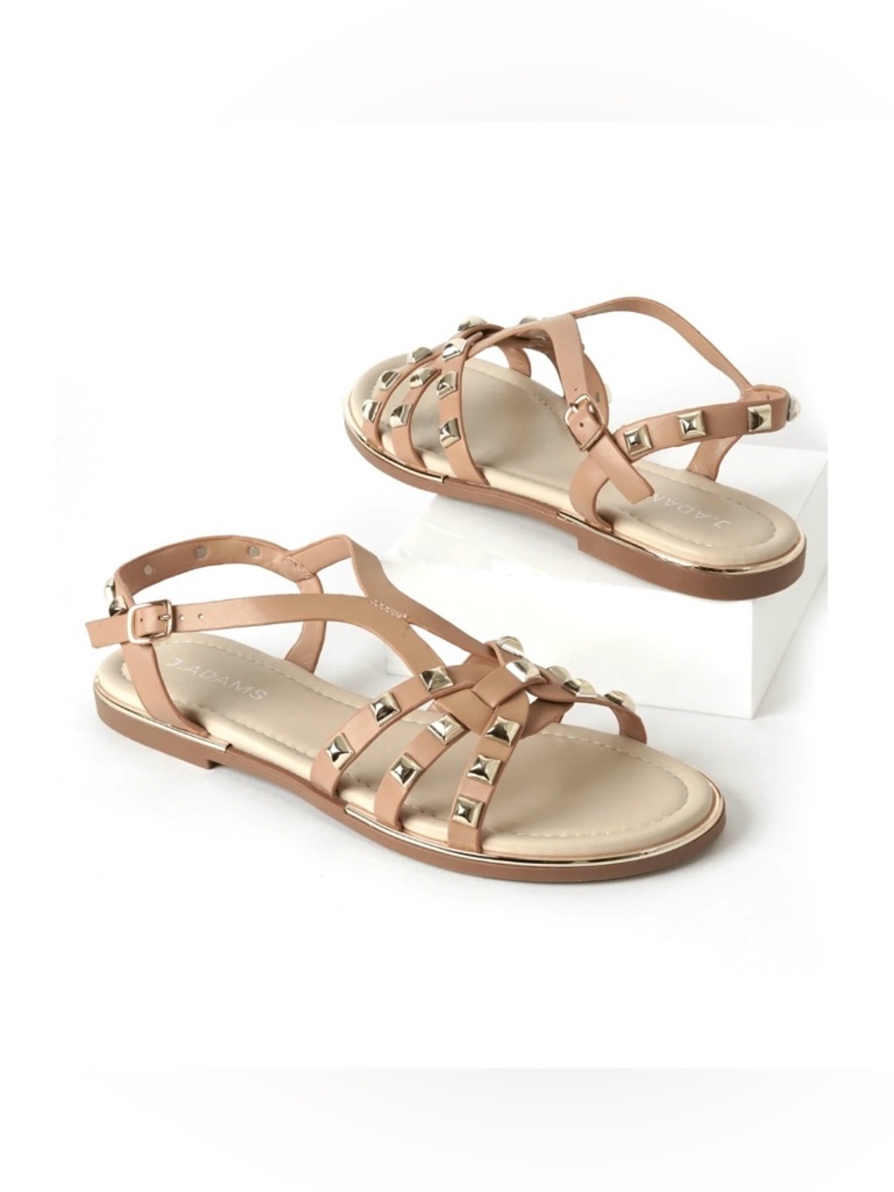 J. Adam’s Jennifer sleek straps with bold studs Size. 7.5
